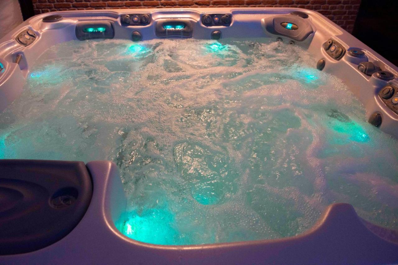 Studiobeerse Met Sauna Zwembad En Spa 아파트 외부 사진